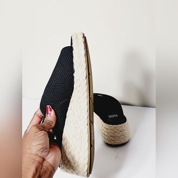 Eileen Fisher  - Picture 8 of 12